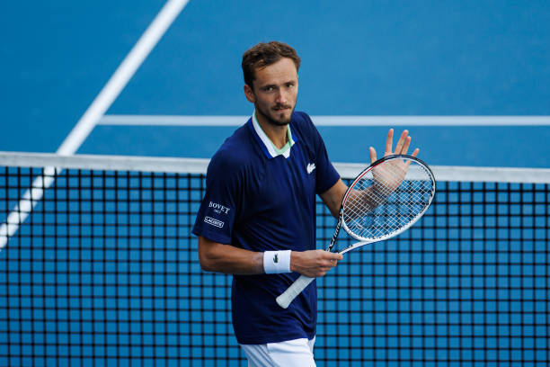 Miami Open live on 6: Medvedev - Tsitsipas meets an easy opponent - 1