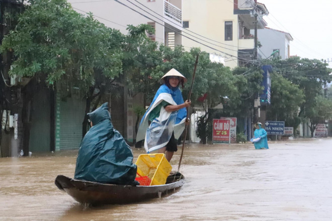 Miền Trung có nguy cơ xảy ra mưa lũ trái mùa. Ảnh minh họa NLĐ.