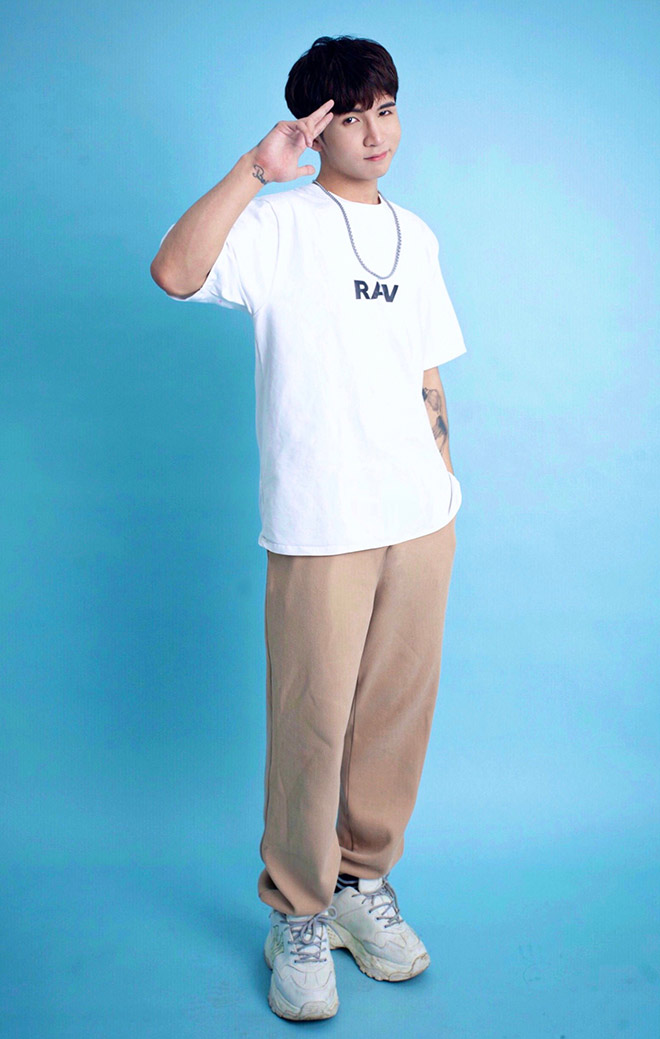 Nếu không theo nghề Youtuber hay Dancer, rất có thể chúng ta sẽ có một RAV nhưng lại là thầy dạy Piano