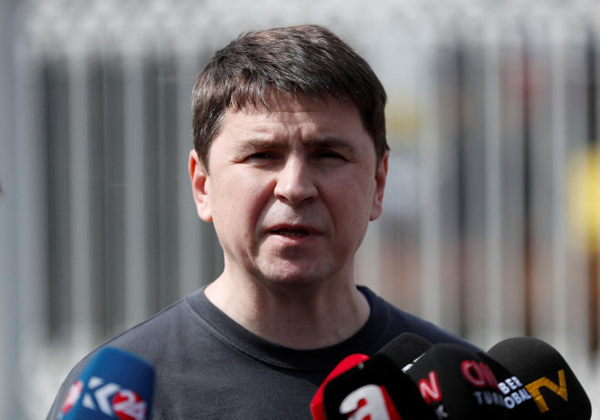 Ông Mykhaylo Podoliak, cố vấn của Tổng thống Ukraine Volodymyr Zelensky. Ảnh: CNN 