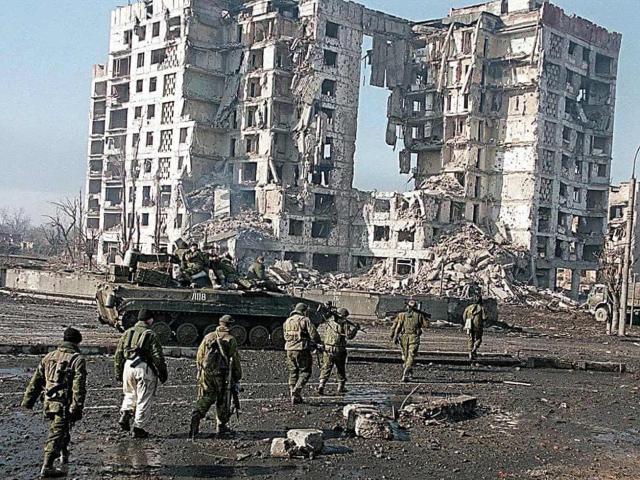 Tình hình ở Kiev và Chernihiv sau khi Nga tuyên bố rút quân