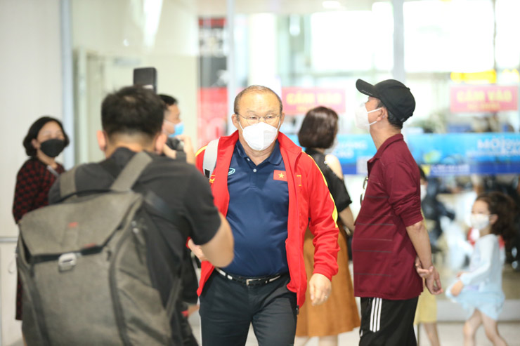 Vietnam Tel returns home, Mr. Park plans to defend the SEA Games gold medal - 1