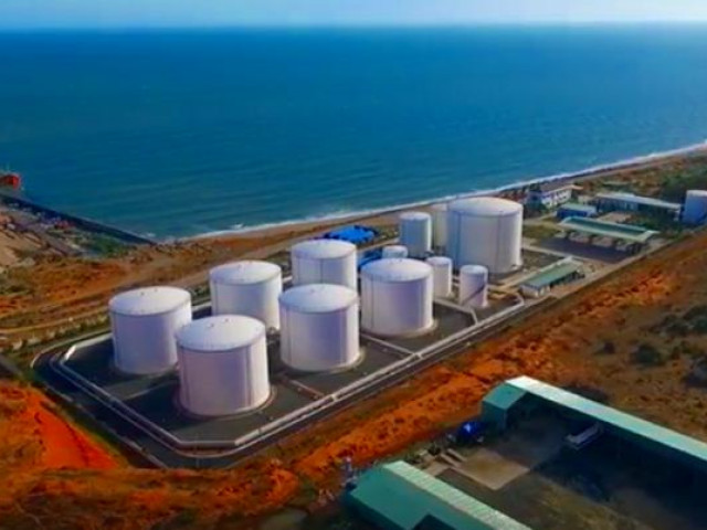 Pháp luật - Truy tố "nhân vật bí ẩn" trong đường dây buôn lậu 136 triệu lít xăng dầu