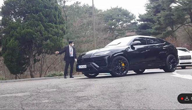High-class luxury cars converge at the wedding of HyunBin and Son Ye Jin - 6