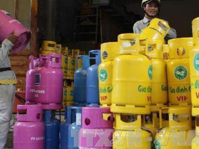 Thị trường - Tiêu dùng - Giá gas giảm mạnh ngày đầu năm mới 2023