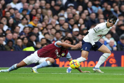 Trực tiếp bóng đá Tottenham - Aston Villa: Thế trận giằng co (Ngoại hạng Anh)