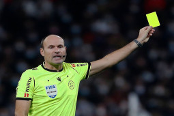 Bóng đá - Trọng tài Mateu Lahoz xứng danh "vua thẻ": 34 thẻ/2 trận, Messi phải ngán ngẩm