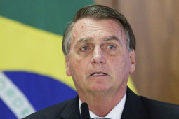 Tổng thống Brazil rời đất nước ngay trước khi hết nhiệm kỳ