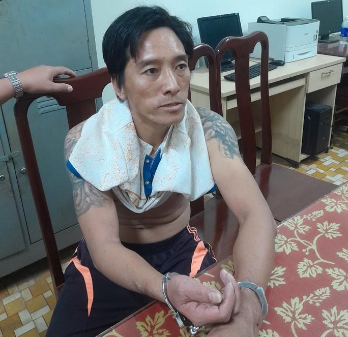 Theo người dân, thời điểm gây án Toàn có biểu hiện ngáo đá