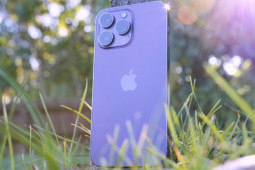 Thời trang Hi-tech - Apple lại giở trò hút máu người dùng iPhone