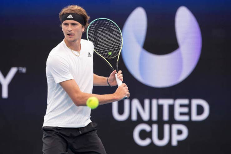 Alexander Zverev có trận thua dễ khiến ĐT Đức bị ĐT Mỹ dẫn