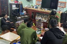 Pháp luật - Bắt sòng bạc, phát hiện ổ pháo lậu