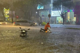 Tin tức trong ngày - Miền Trung sắp hứng đợt mưa rất lớn, có nơi trên 400mm