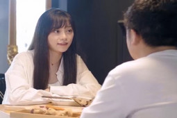 Clip hài hước - Được bạn gái tặng quà chàng trai bất ngờ "quay xe" chia tay