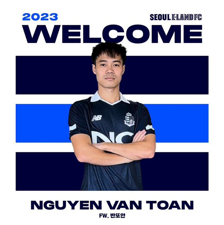 Seoul E-Land FC đăng ảnh xác nhận Văn Toàn gia nhập đội bóng