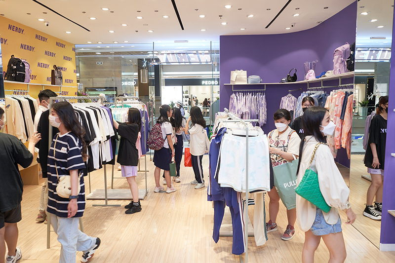 Thương hiệu thời trang Hàn Quốc NERDY khai trương Pop-up store đầu tiên tại Việt Nam ở Vincom Đồng Khởi - 6