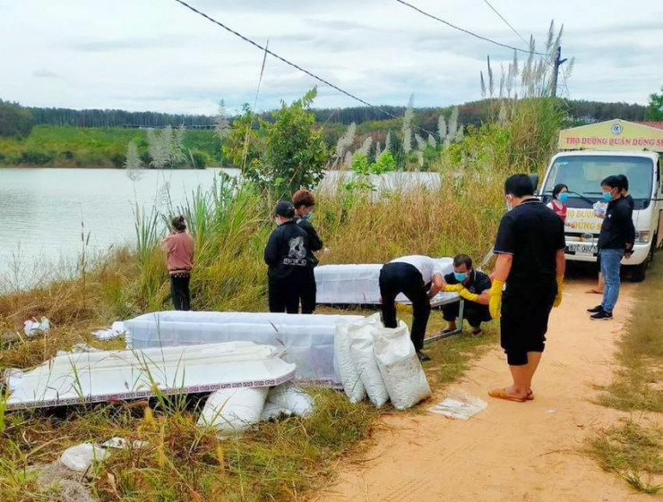 Điều tra nguyên nhân 2 thanh niên tử vong trên đập thủy lợi - 2