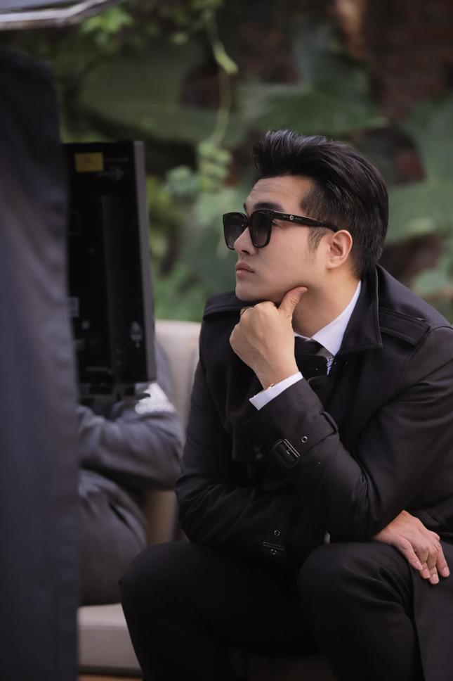 Hiện tại, ngoài ca hát, Minh Quân còn làm nhà sản xuất âm nhạc và đạo diễn một số MV. Năm nay, anh trở lại Táo quân 2023 với vai Thiên Lôi.