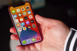 Thời trang Hi-tech - 2 iPhone cho người thích nhỏ gọn, giá hợp lý đáng mua