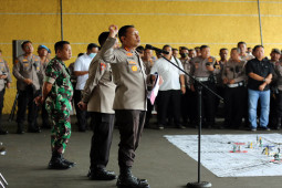 Cảnh sát bảo vệ ĐT Việt Nam nghiêm ngặt như thế nào ở Indonesia?