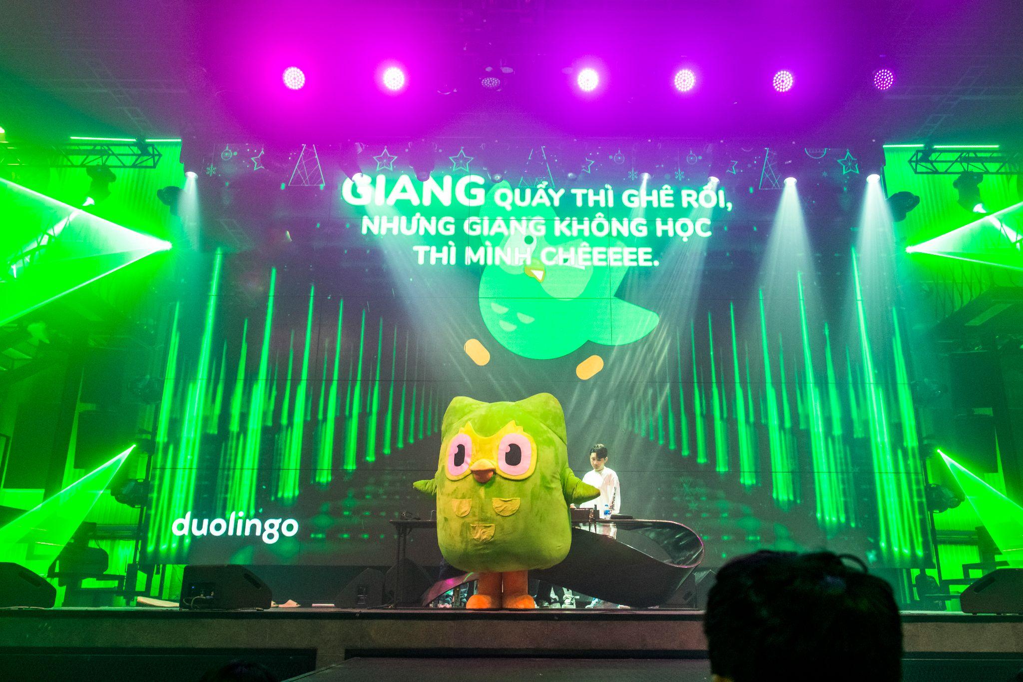 Duolingo xuất hiện tại Poc Poc Beer Garden - Thành phố Hồ Chí Minh