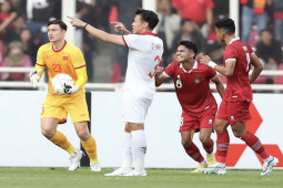 Kết quả bóng đá ĐT Indonesia - ĐT Việt Nam: Căng như dây đàn, vất vả Văn Lâm (AFF Cup) (H1)