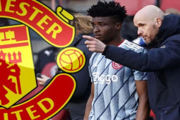 Bóng đá - Ten Hag nhắc MU đừng "đốt" tiền, tính “rút ruột” Ajax mua SAO thay Ronaldo