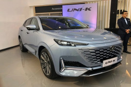 Tin tức ô tô - Đối thủ mới của Kia Sorento ra mắt, giá hơn 1 tỷ đồng