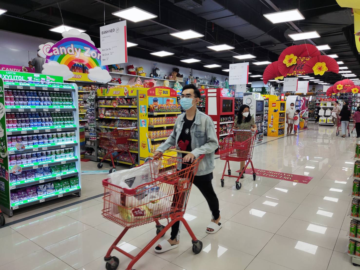 Tận hưởng hàng loạt chương trình ưu đãi lên đến 75%