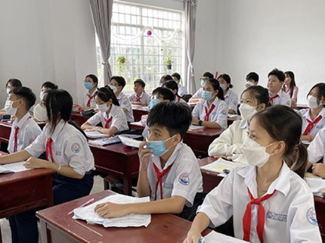 Giáo dục - du học - Học sinh lớp 11 ở Kiên Giang đột ngột bị hoãn thi cuối kỳ, đại diện Sở GD&ĐT nói gì?