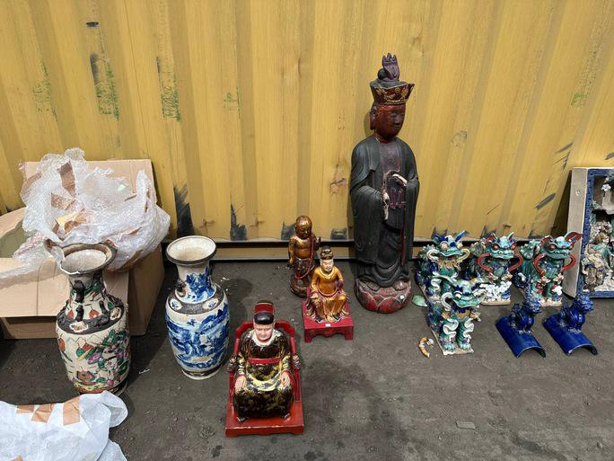 Lô hàng có 164 mục