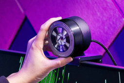 Thời trang Hi-tech - Razer phô diễn webcam 4K quay video như DSLR
