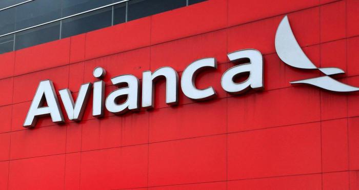 Logo hãng hàng không Avianca tại tòa nhà trụ sở tại thủ đô Bogota, Colombia. Ảnh -Reuters