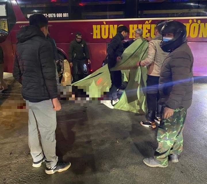 Hiện trường vụ tai nạn thương tâm trên QL6.