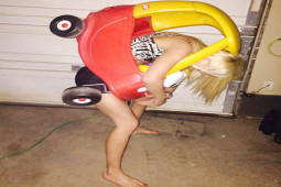 Tranh vui - Anh em "thót tim" với những khoảnh khắc hài hước khó tin của chị em