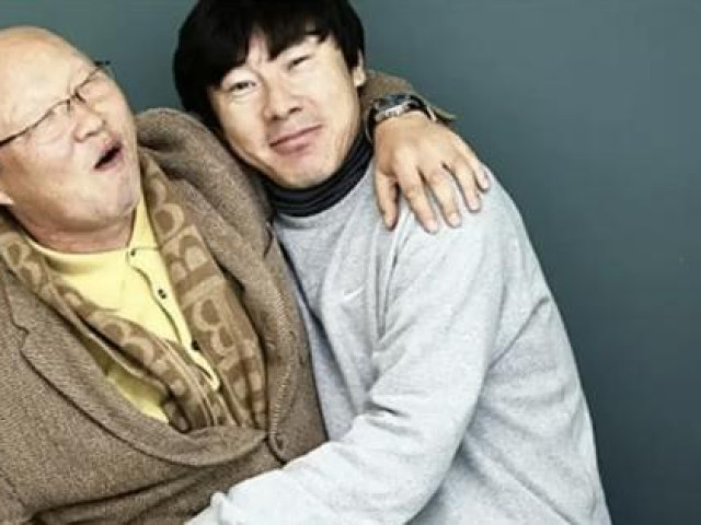 Bóng đá - Hé lộ mối quan hệ yêu - ghét giữa HLV Park Hang-seo và Shin Tae-yong