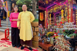 Phủ thờ dát vàng, biệt thự tiền tỷ của sao Việt lộng lẫy ngày giáp Tết khiến ai nấy kiêng nể