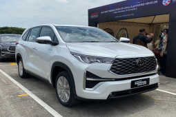 Tin tức ô tô - Rộ tin Toyota Innova thế hệ mới sẽ được nhập khẩu về Việt Nam