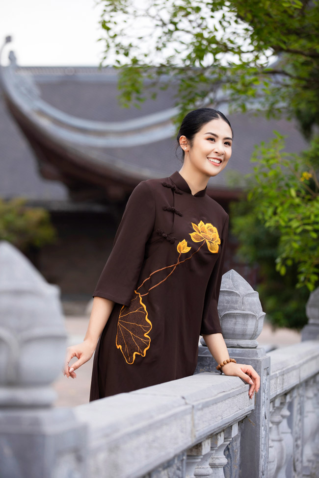 Hơn thế nữa với những người có duyên với đạo Phật, tâm hướng theo Phật và muốn tu học Phật pháp thì y phục cần trang nhã, gọn gàng.