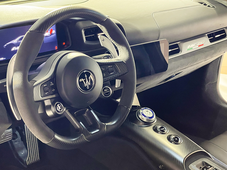 Maserati MC20 chính hãng thứ 2 cập cảng Việt Nam, giá 16,5 tỷ đồng - 6