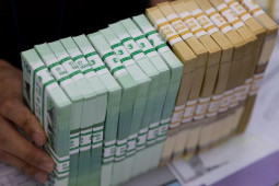 Kinh doanh - Thưởng Tết "khủng": Chỗ nhận 52 tháng lương, nơi thưởng 1.000% lương cơ bản