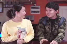 Clip hài hước - Đi ăn cùng bạn gái chàng trai vẫn tán tỉnh nữ nhân viên nhà hàng và cái kết