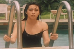 Phim - "Đệ nhất mỹ nhân châu Á" giải nghệ 19 năm có tài sản 1 tỷ USD, cả đời tiêu không hết