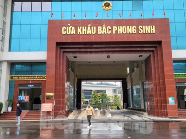 Tin tức trong ngày - Lý do cửa khẩu Bắc Phong Sinh vắng ngắt khi thông thương biên giới Việt - Trung