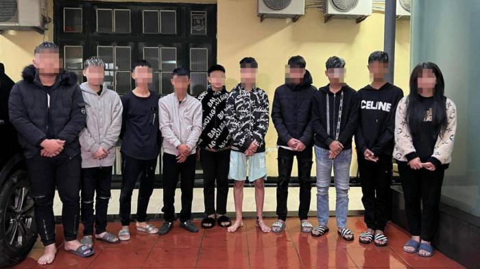 Nhóm đối tượng liên quan đến vụ việc