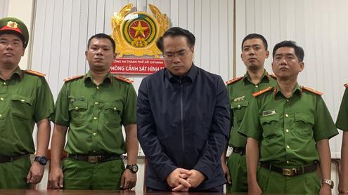 Công an TP HCM bắt ông Đặng Việt Hà
