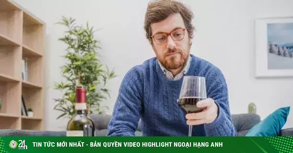 Uống nhiều rượu có thể khiến bạn mất kiểm soát các giác quan của mình