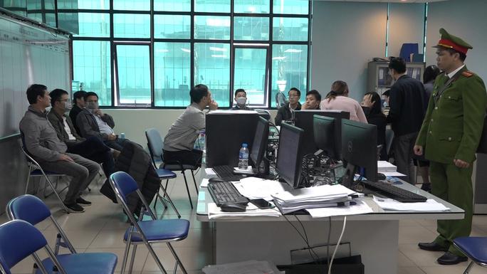 Công an khám xét tại Cục Đăng kiểm Việt Nam