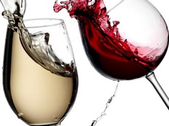 Rượu vang là ”thần dược” số 1 cho ”chuyện ấy”