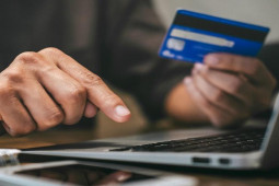 Kinh doanh - Tài khoản bỗng có 3,1 tỷ đồng chuyển vào, người đàn ông tưởng giàu to và "cái kết"